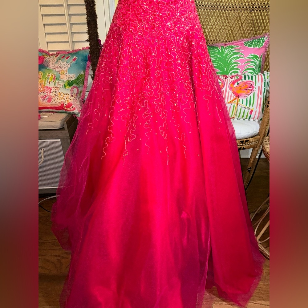 Alyce Pageant/Prom Dress Red ❤️‍🔥 Strapless Beaded Size 8 - Picture 3 of 13